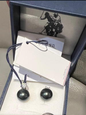 Black Pearl Earrings
