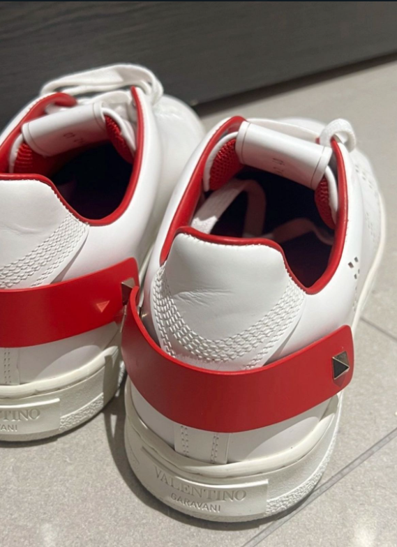 VALENTINO GARAVANI BACKNET LEATHER TRAINERS