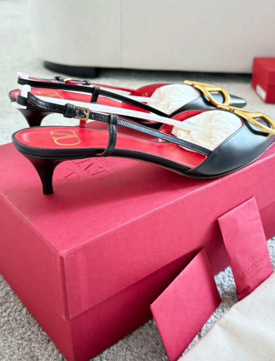 VALENTINO GARAVANI- VLogo leather heels
