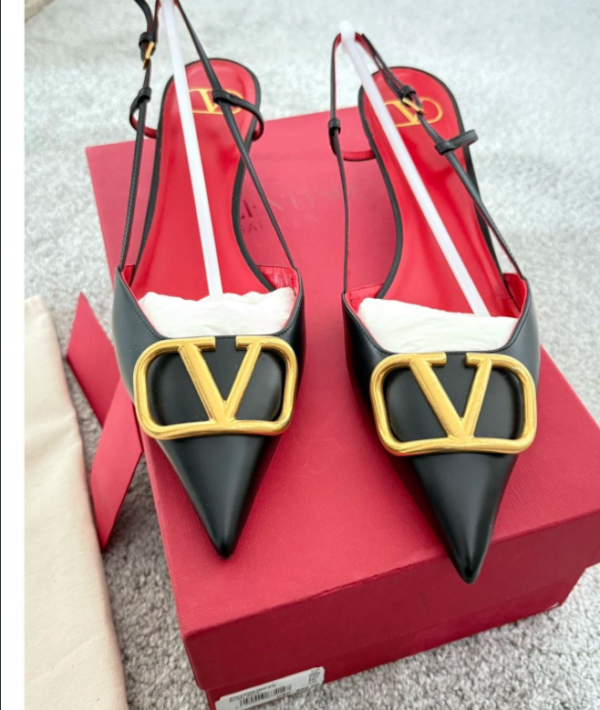 VALENTINO GARAVANI- VLogo leather heels
